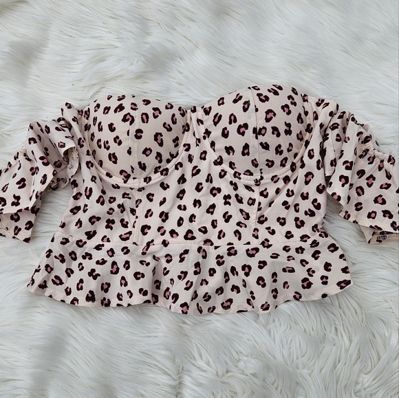 Pink Leopard Top - Picture 3 of 3